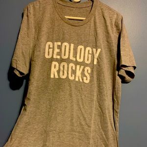 Light grey “Geology Rocks” tshirt women’s Large
